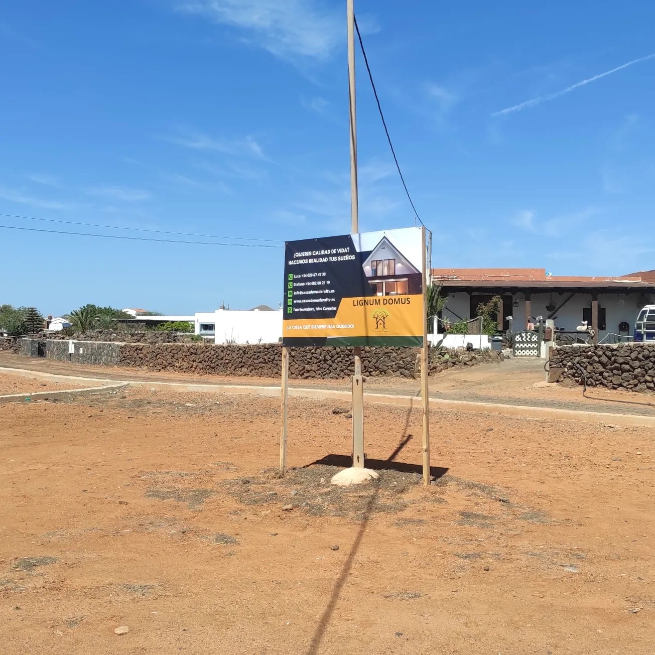 Imagen terreno donde vamos a empezar una nueva construcción de casa prefabricada en Villaverde